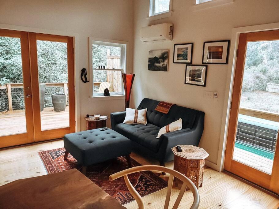 Modern Treehouse, Close To Downtown And Beach Wilmington Eksteriør bilde